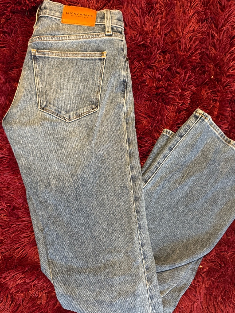 Lucky Brand Women's Light Wash Straight Leg Jeansl